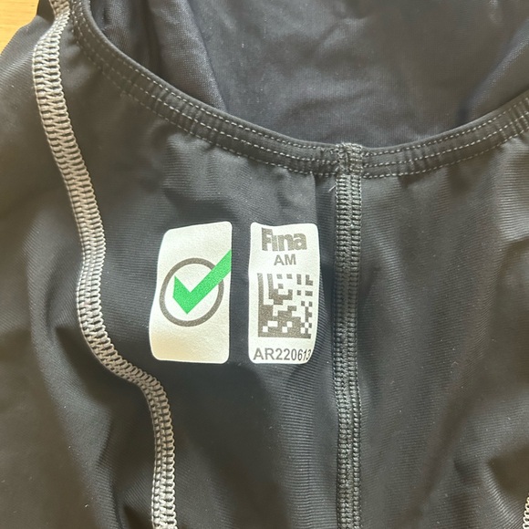 Arena Tech Suit- Powerskin 2.0, size 28 Juniors - Picture 7 of 8